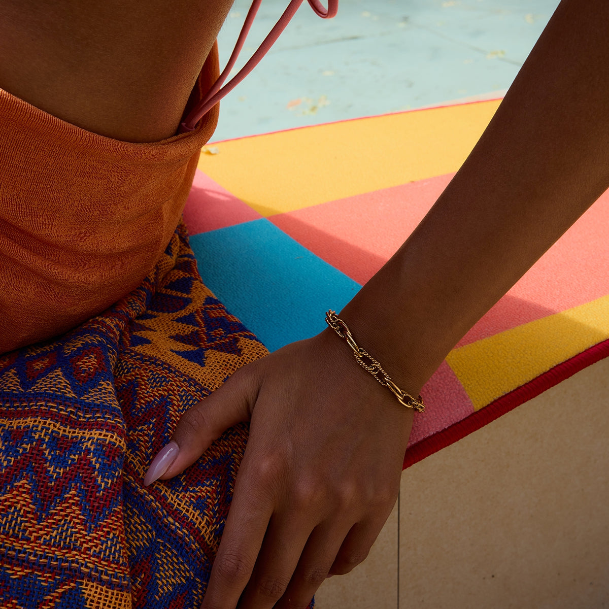 Interwoven Link Premium Bracelet - 18K Gold Plated