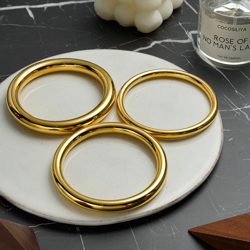 Eda Thick Bangle Designer Premium Bracelet - 18K Gold Plated
