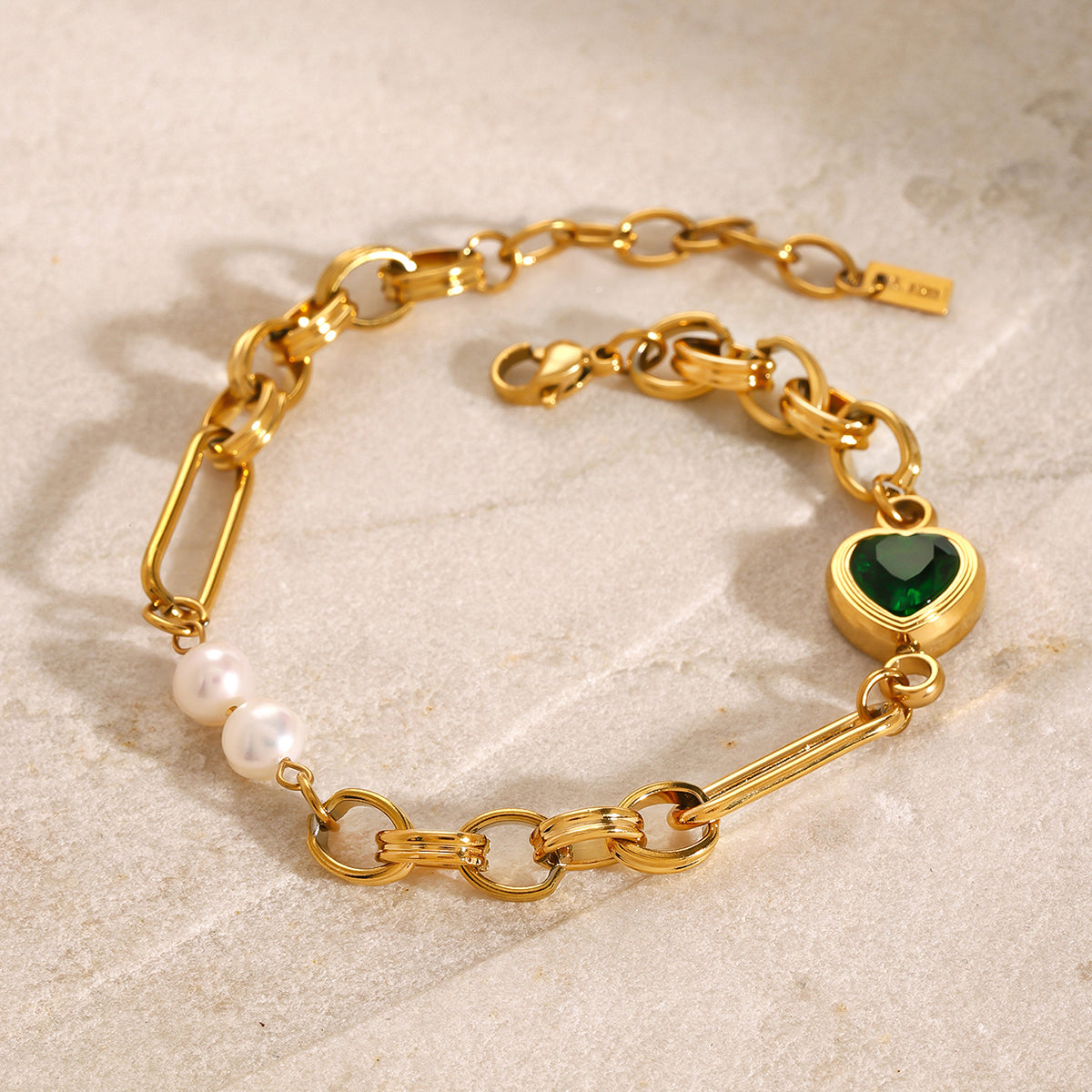 Ravielle Heart Premium Bracelet - 18K Gold Plated