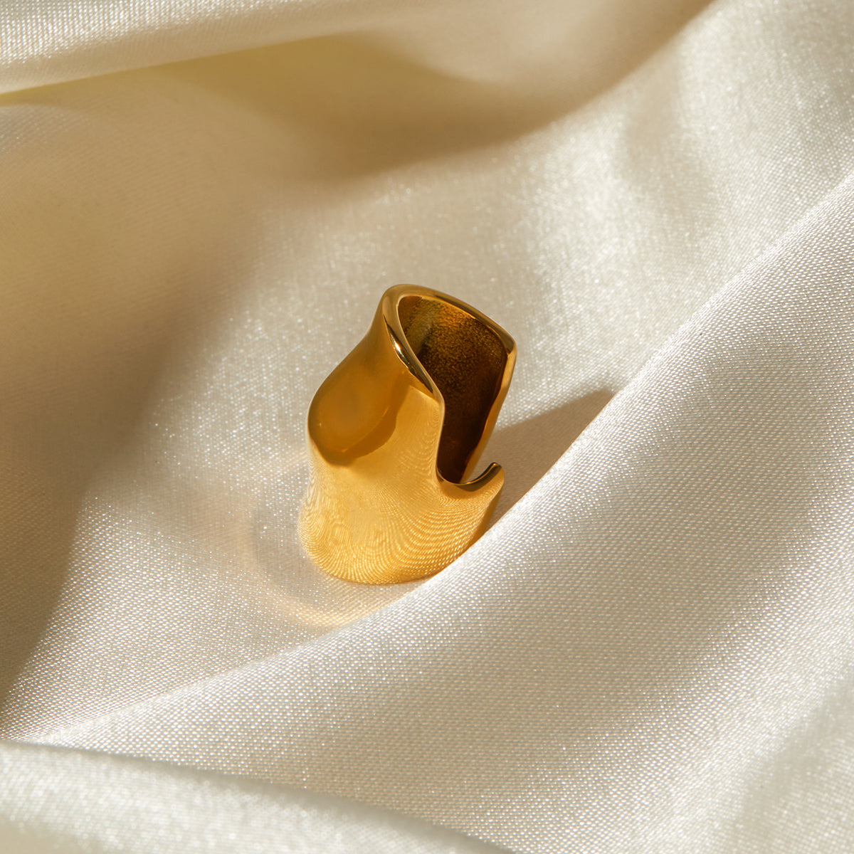 Elie Premium Earcuffs - 18K Gold Plated