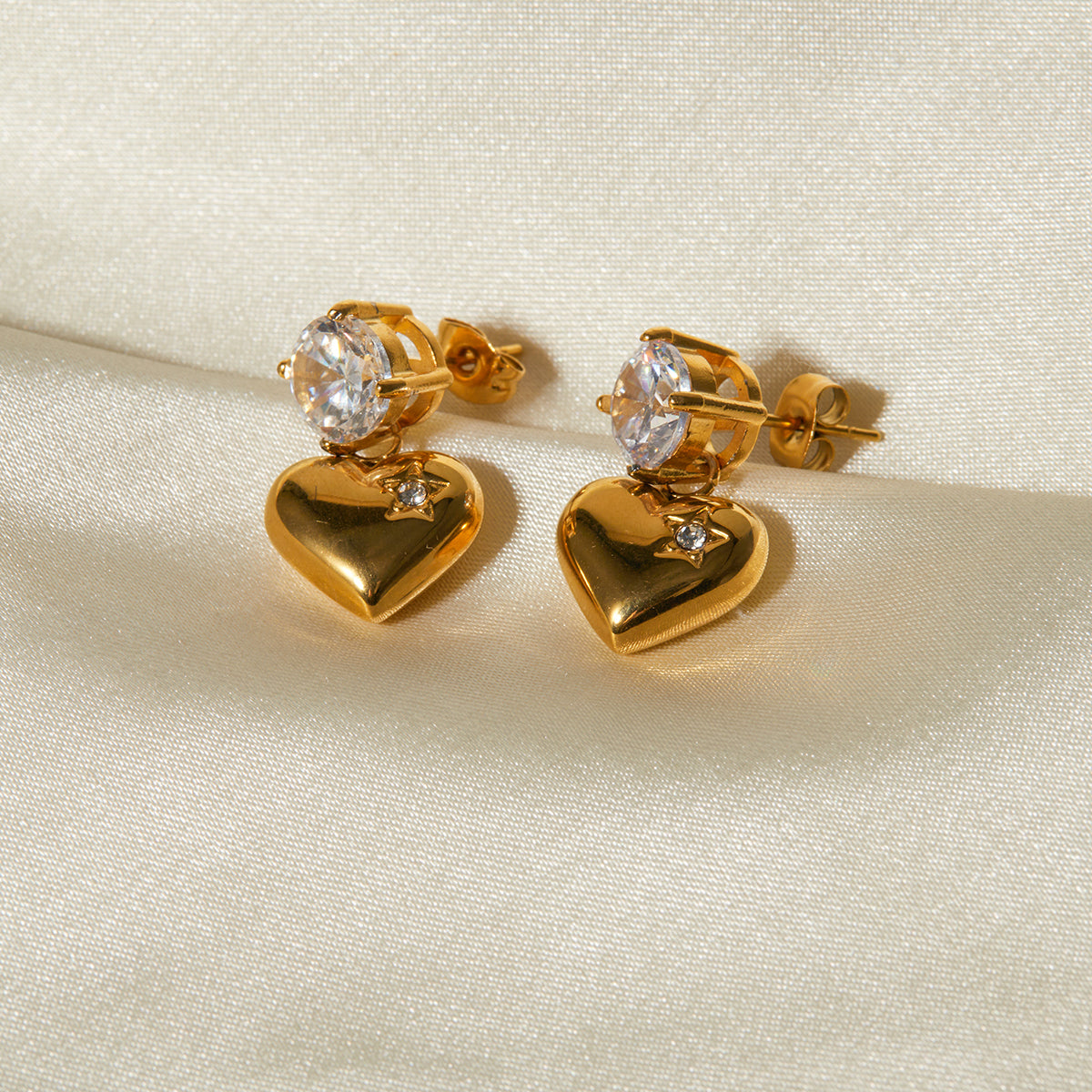 Koko Zircon Heart Premium Earrings - 18K Gold Plated