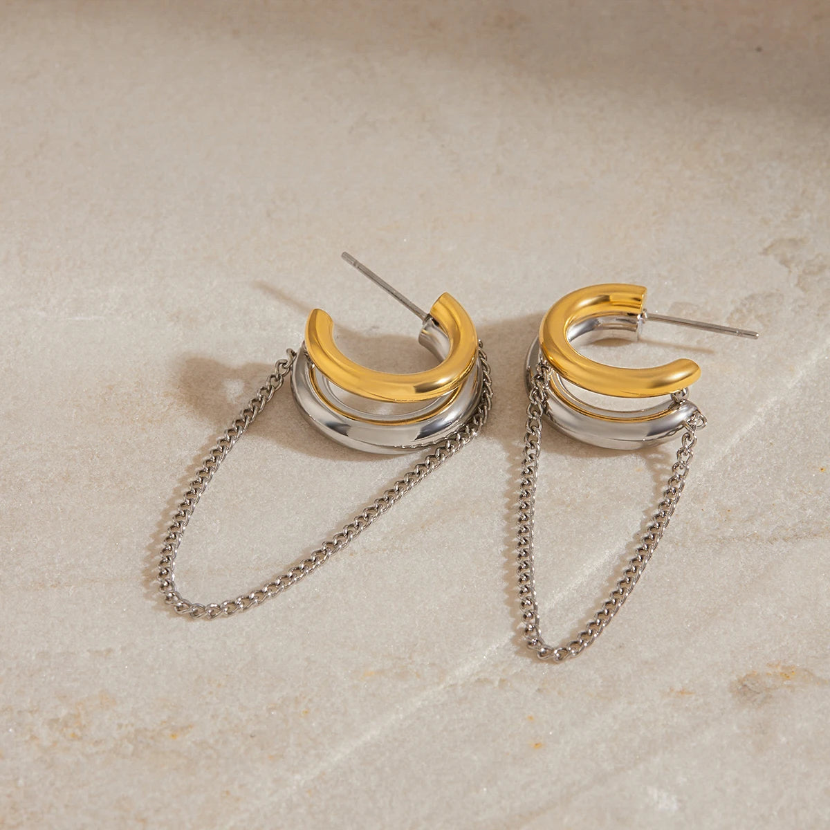 Niva Chain Premium Earrings - 18K Gold Plated