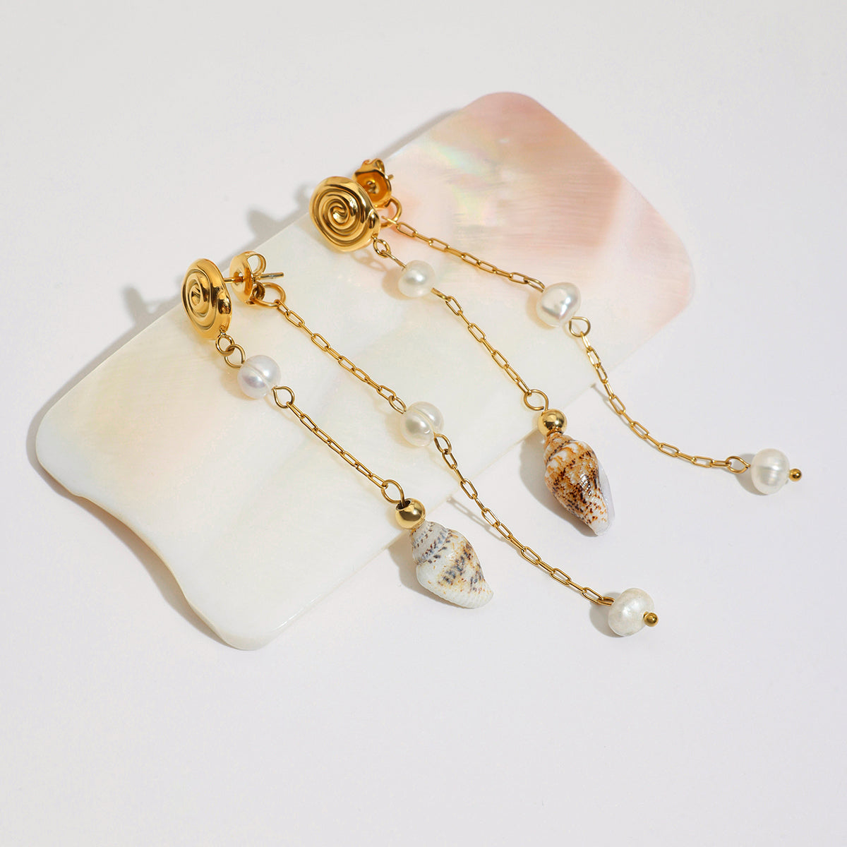 Pearl & Shell Tassle Premium Earrings - 18K Gold Plated