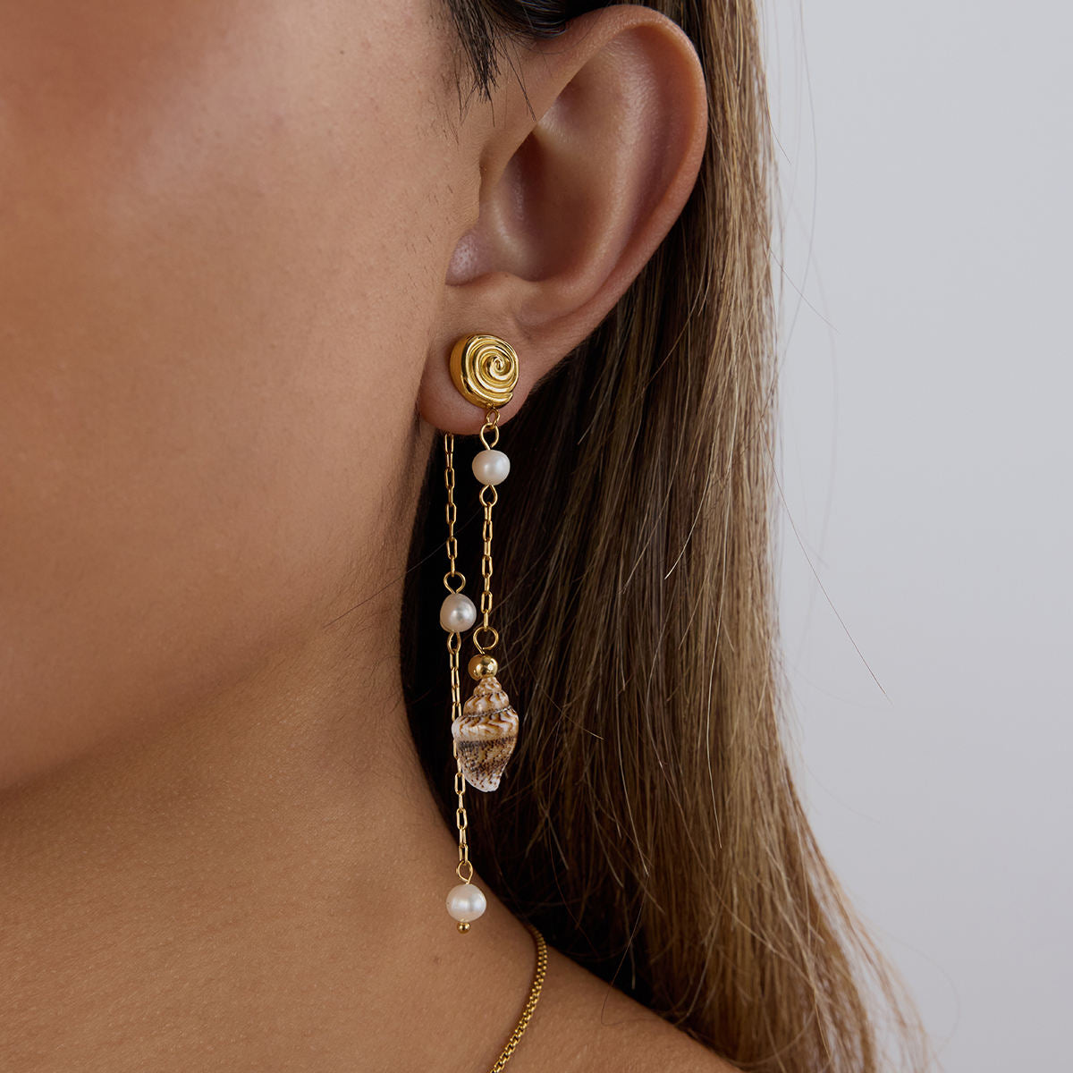 Pearl & Shell Tassle Premium Earrings - 18K Gold Plated