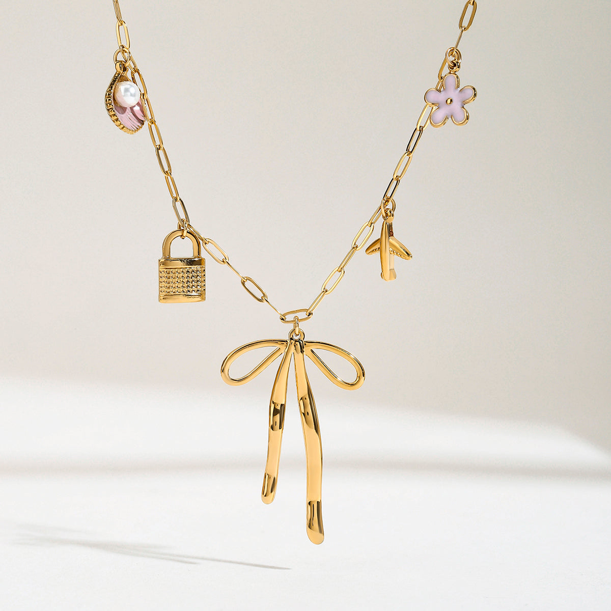 Bow Charm Premium Necklace - 18K Gold Plated