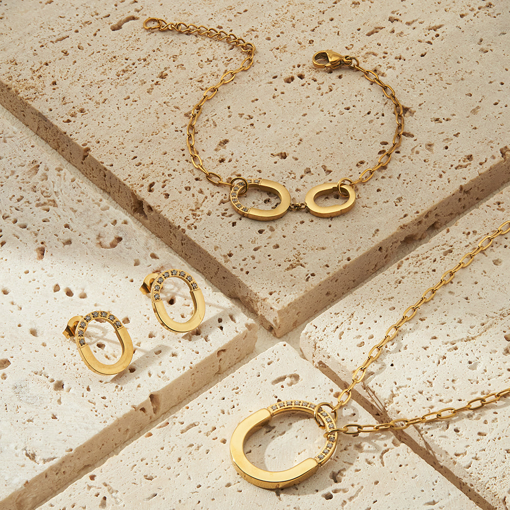 Gold Oval Shimmer Designer Premium Necklace - 18K Gold Plated