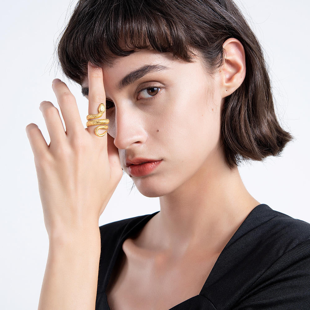 Serpent Queen Designer Premium Ring - 18K Gold Plated