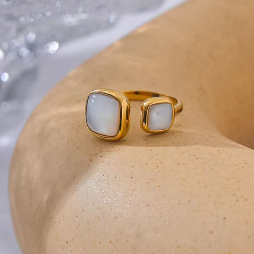 Mother of pearl Duo Premium Adjustable Ring - 18K Gold Plated