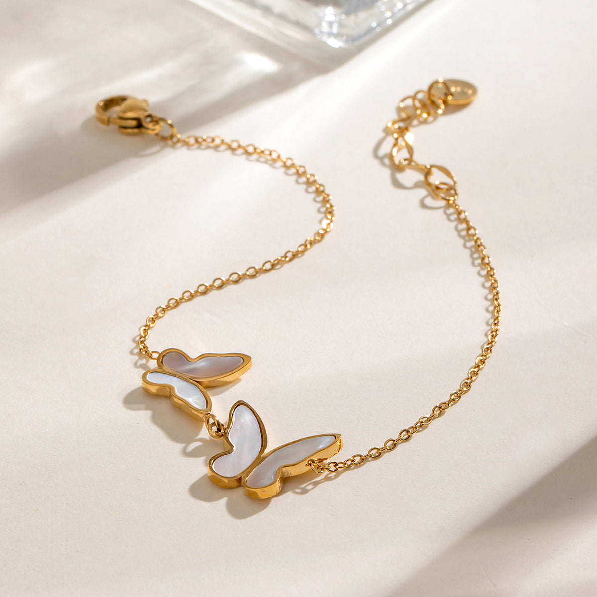 Butterfly Fluttering Premium Bracelet - 18K Gold Plated