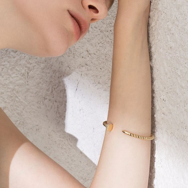 Bead Nail Designer Premium Cuff - 18K Gold Plated