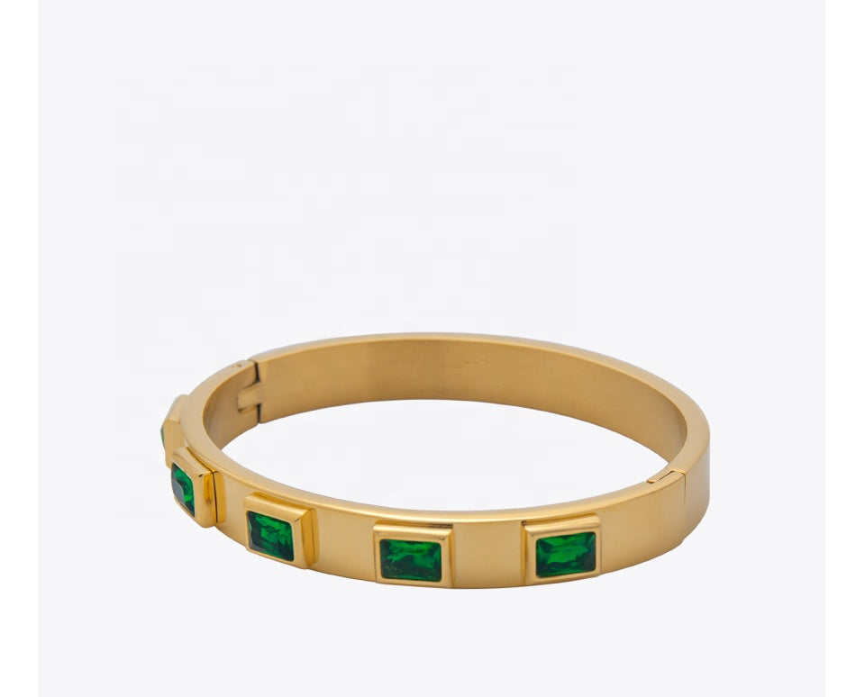 Emerald Zircon Designer Premium Cuff - 18K Gold Plated