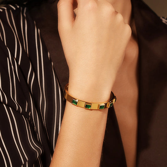 Emerald Zircon Designer Premium Cuff - 18K Gold Plated