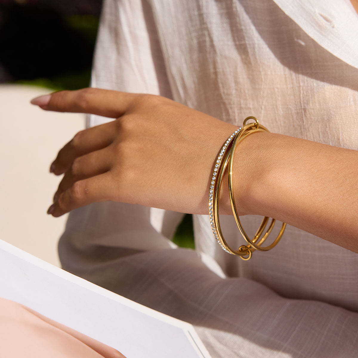 Interlinked Zircon Premium Bangle Bracelet - 18K Gold Plated
