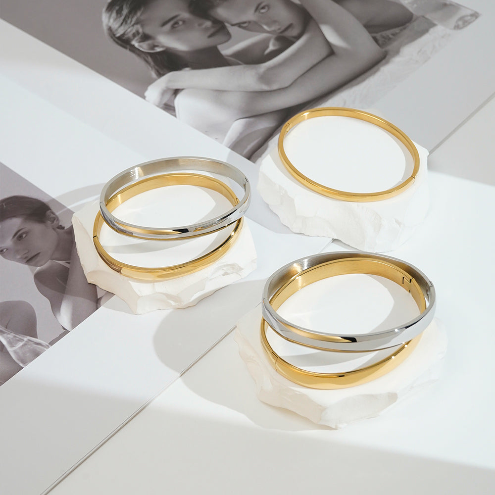 Classic Premium Cuff - 18K Gold Plated