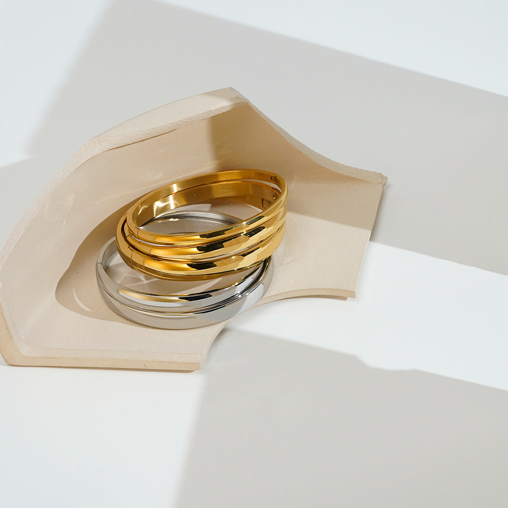 Classic Premium Cuff - 18K Gold Plated