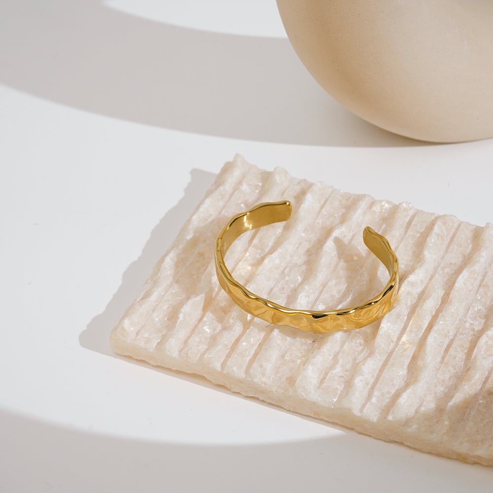 Irregular Designer Premium Cuff - 18K Gold Plated
