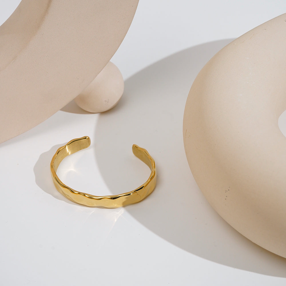 Irregular Designer Premium Cuff - 18K Gold Plated