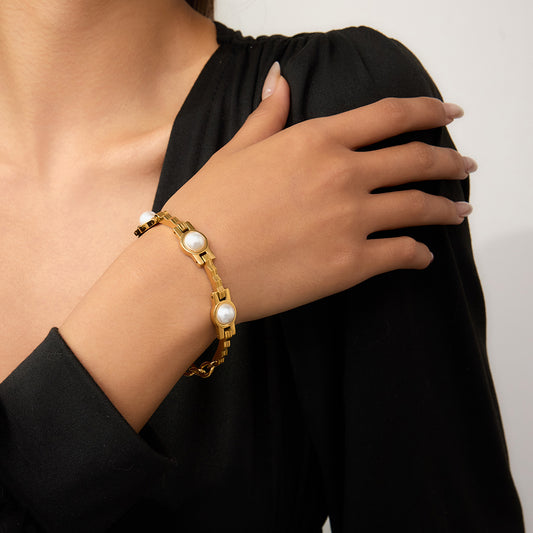 Dione Pearl Premium Bracelet - 18K Gold Plated
