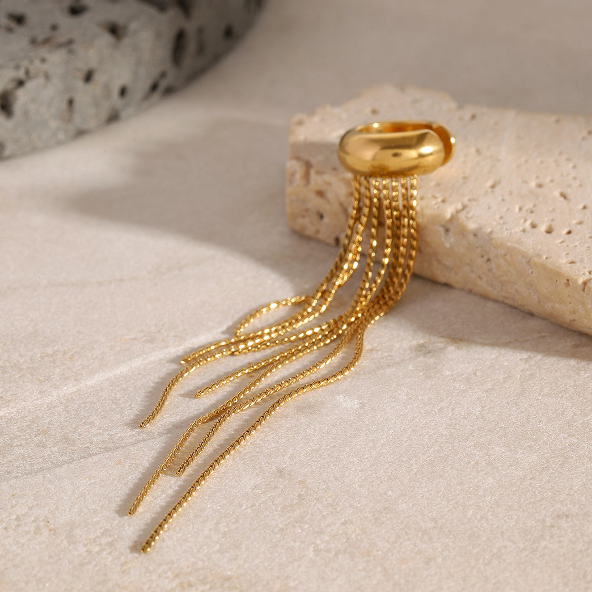 Lira Tassel Premium Earcuff - 18K Gold Plated