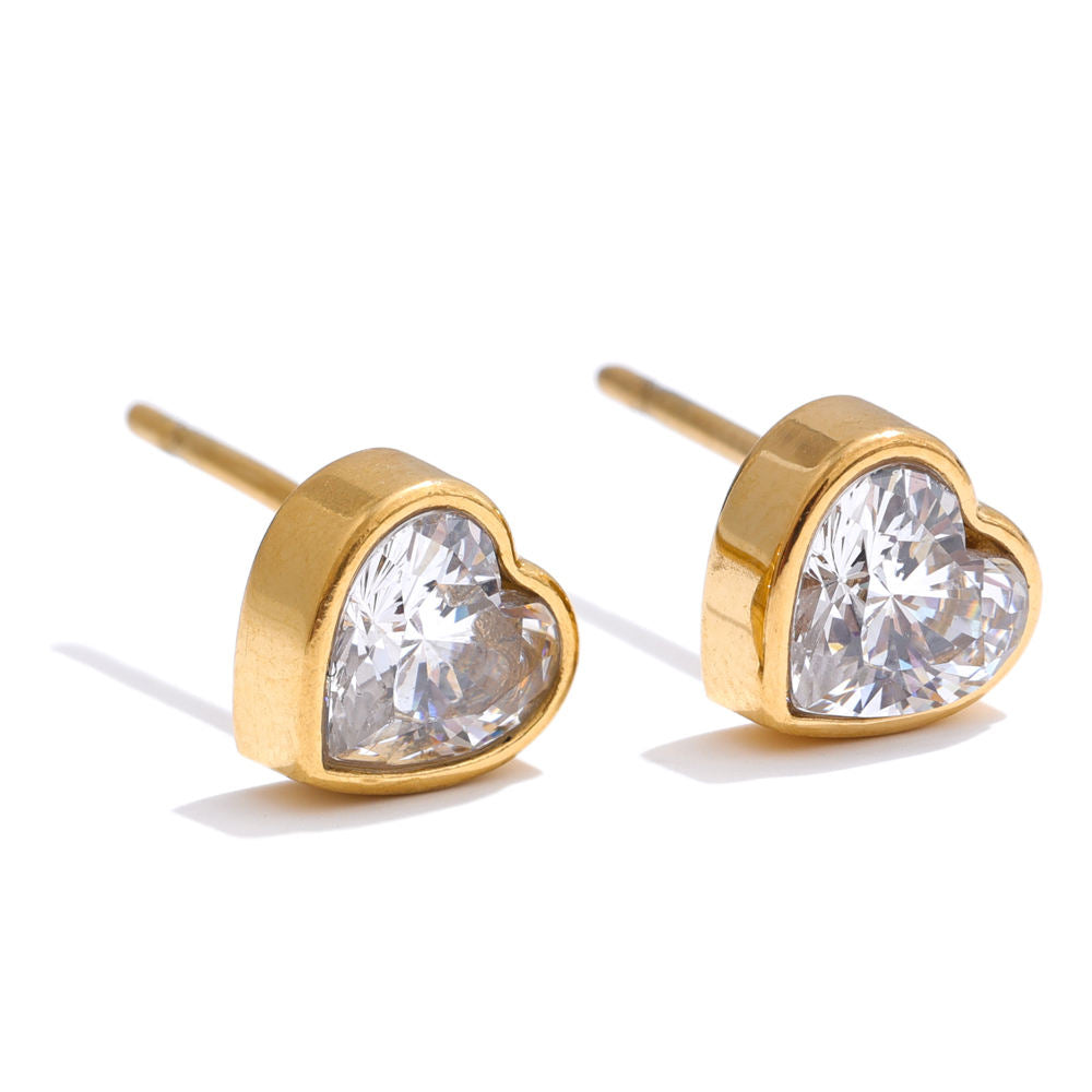 Heart Stud Premium Earrings - 18K Gold Plated