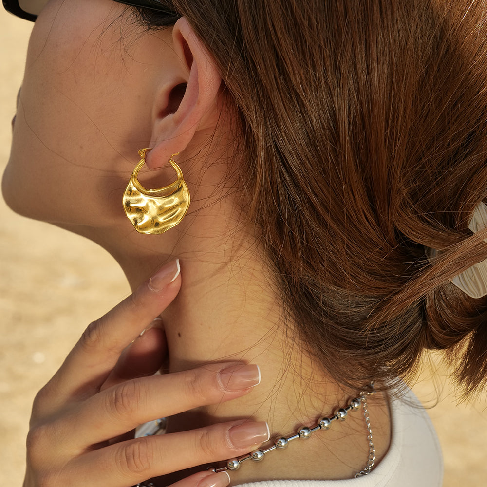 Suri Hoop Premium Earrings - 18K Gold Plated