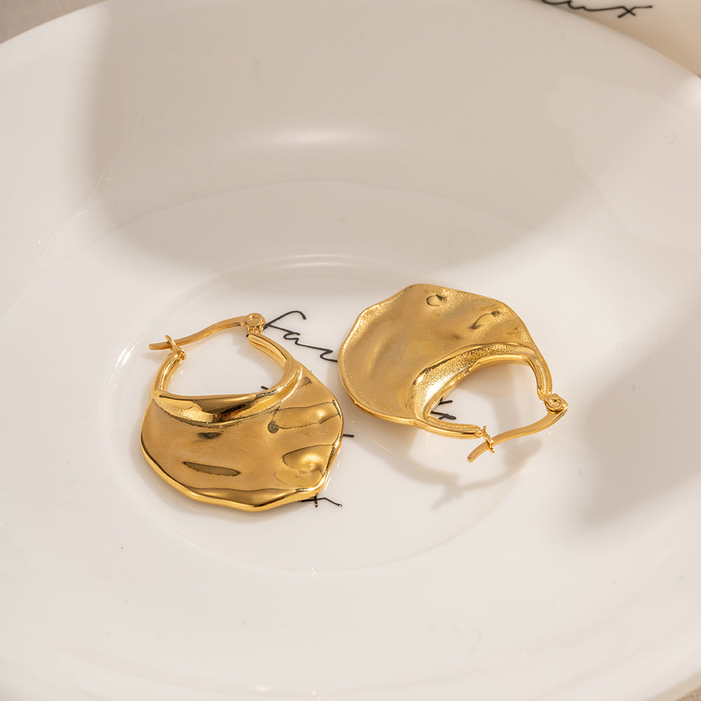Suri Hoop Premium Earrings - 18K Gold Plated