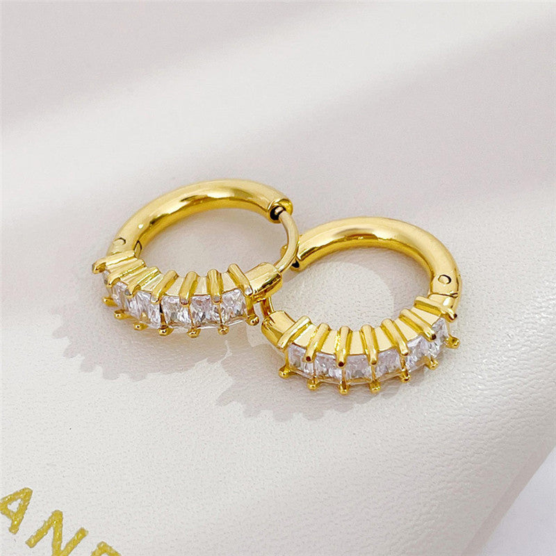 Vivi Hoop Premium Earrings - 18K Gold Plated
