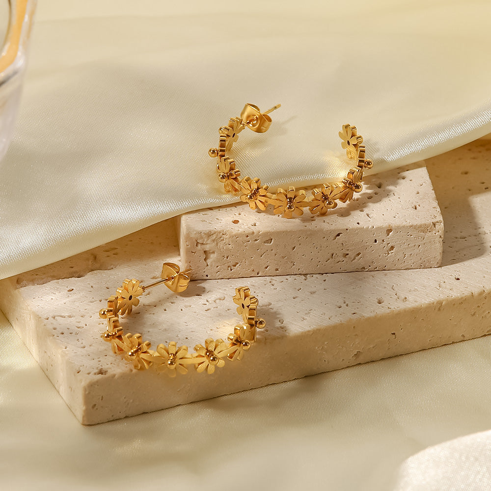 Daisy Hoop Premium Earrings - 18K Gold Plated