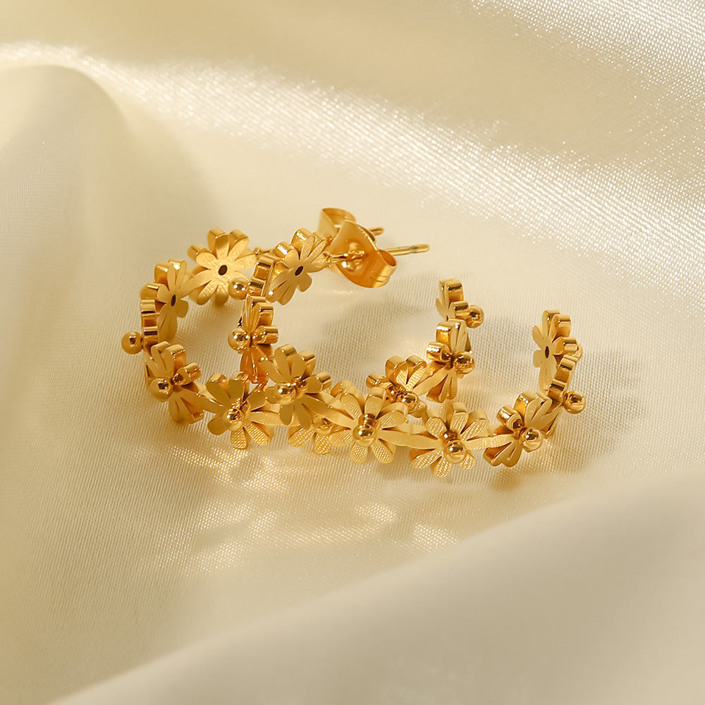 Daisy Hoop Premium Earrings - 18K Gold Plated