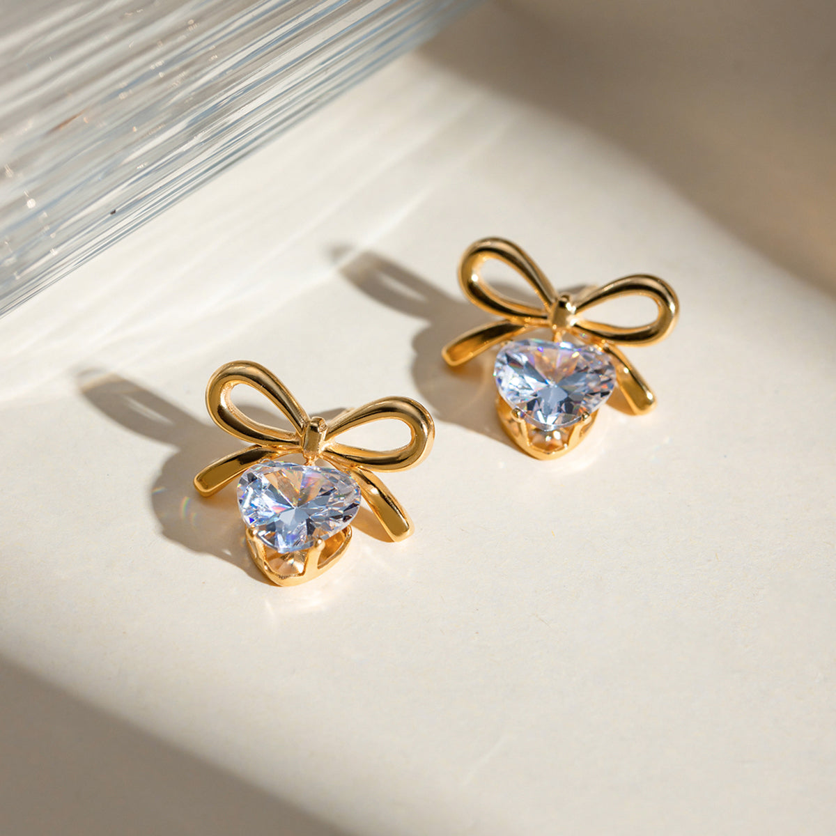 Bow Heart Premium Earrings - 18K Gold Plated