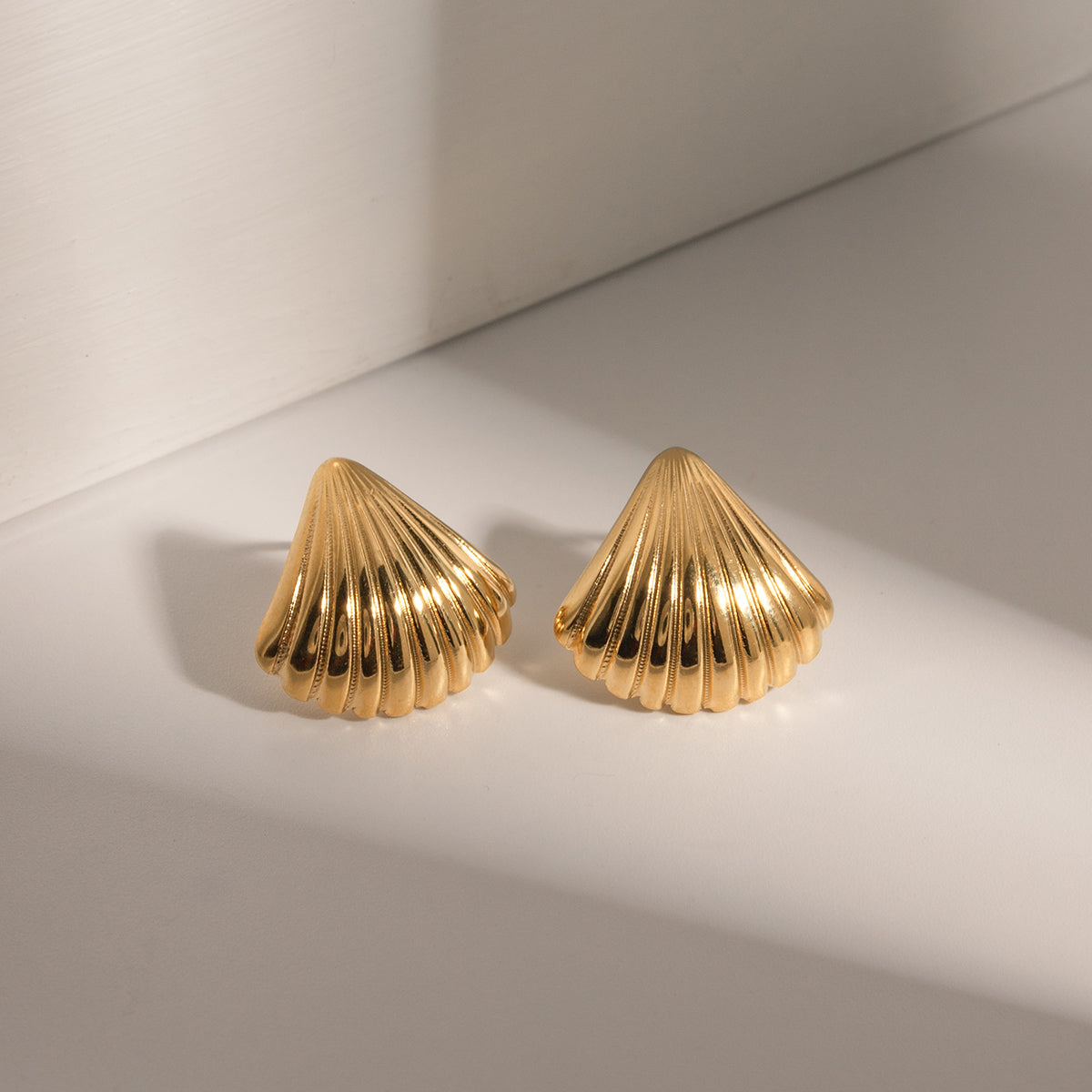 Seaside Shell Studs Premium Earrings - 18K Gold Plated
