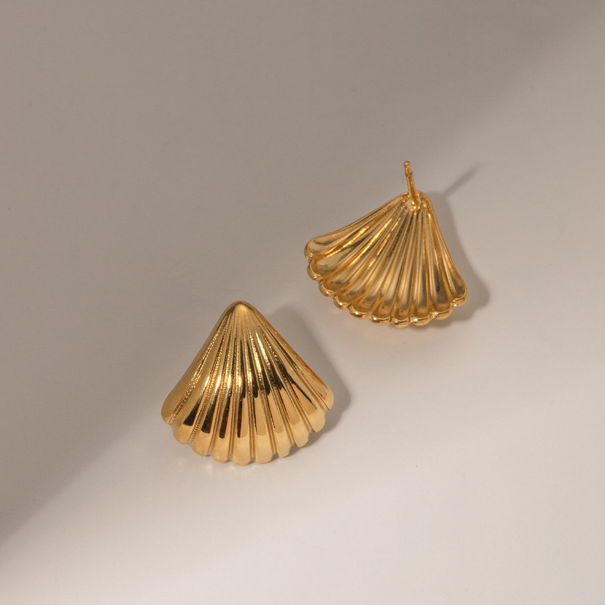 Seaside Shell Studs Premium Earrings - 18K Gold Plated