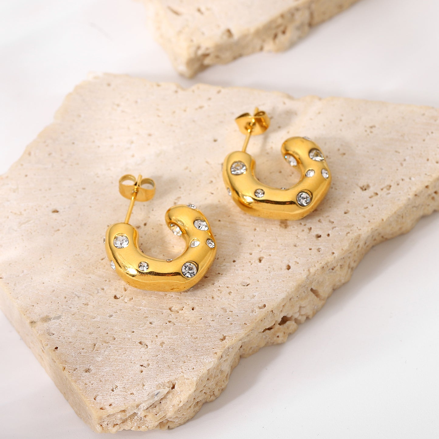 Alva Hoop Premium Earrings - 18K Gold Plated