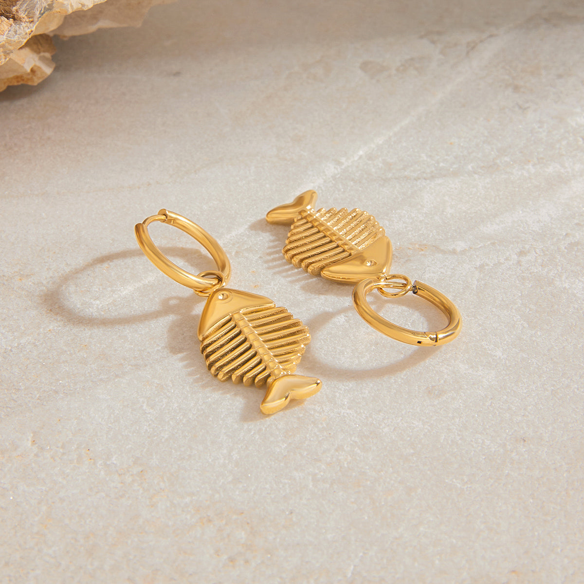 Fishbone Hoop Premium Earrings - 18K Gold Plated