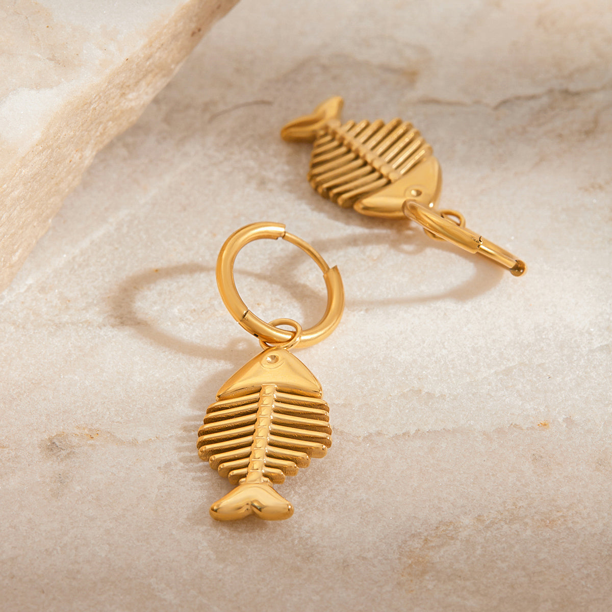 Fishbone Hoop Premium Earrings - 18K Gold Plated
