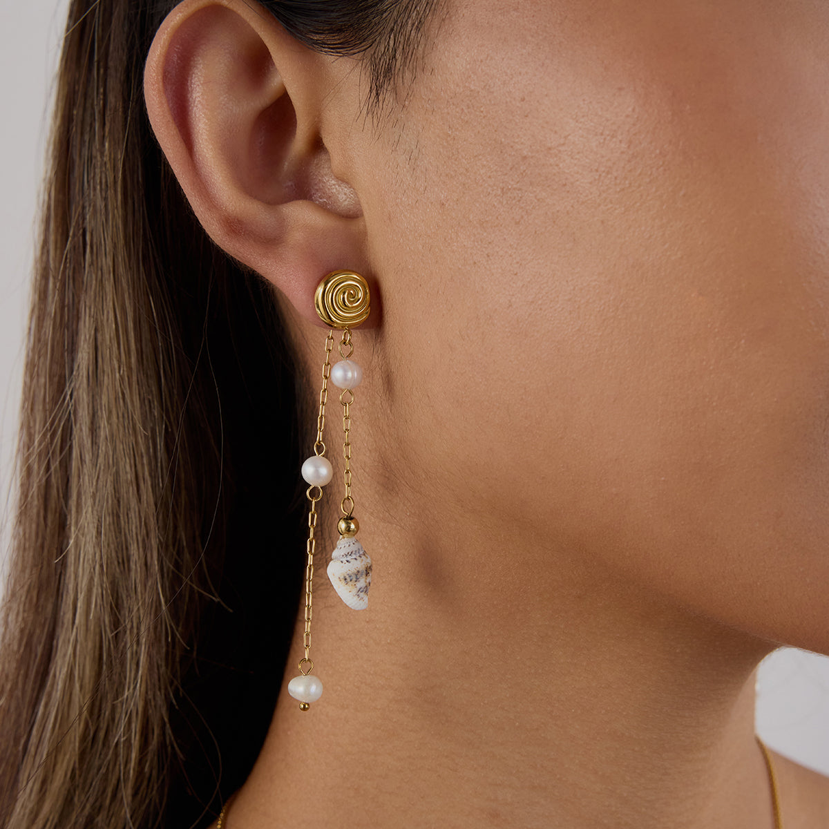 Pearl & Shell Tassle Premium Earrings - 18K Gold Plated