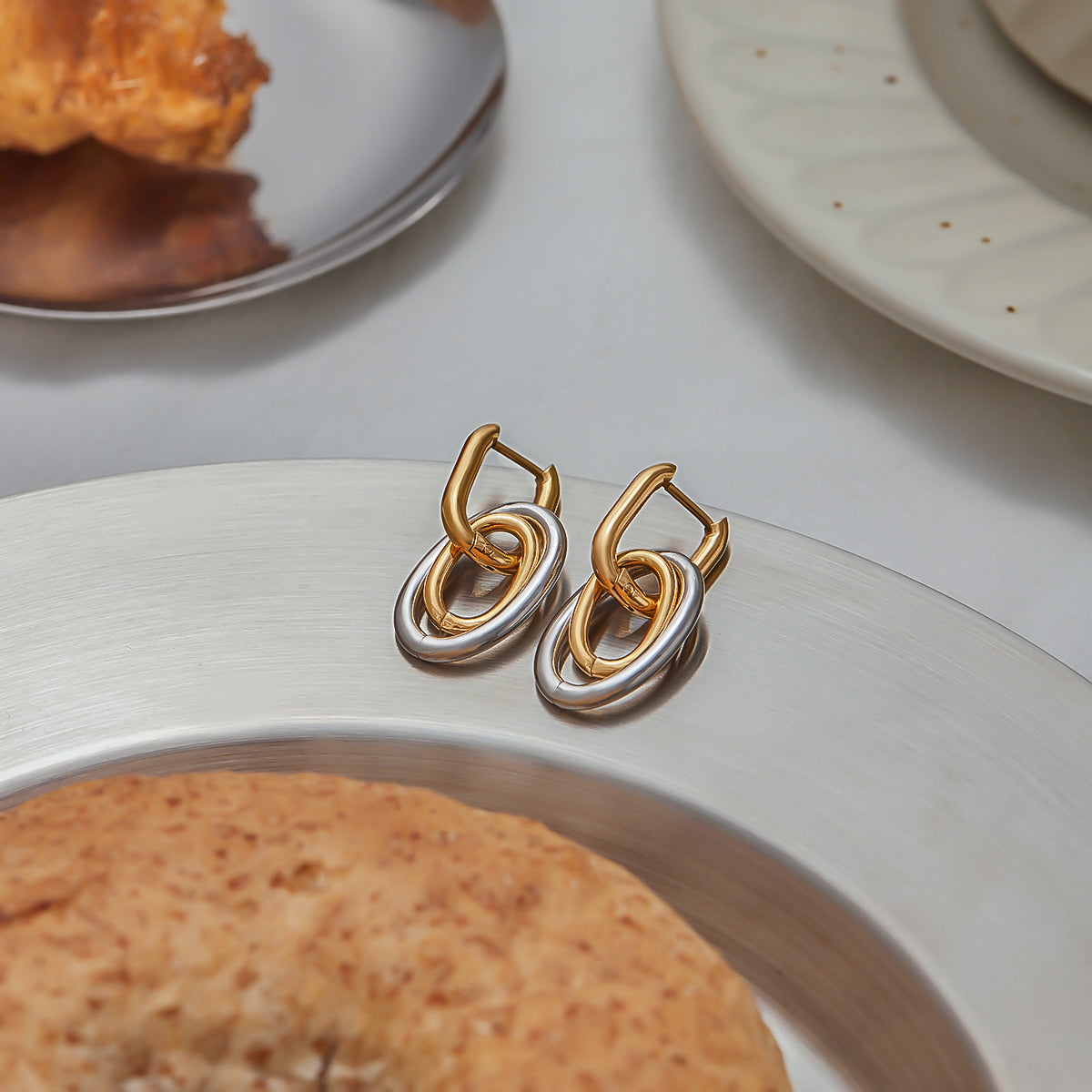 Viha Hoop Premium Earrings - 18K Gold Plated