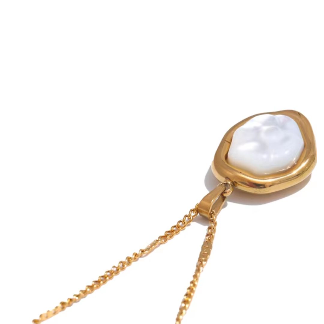 Valencia Pearl Shell Premium Necklace - 18K Gold Plated
