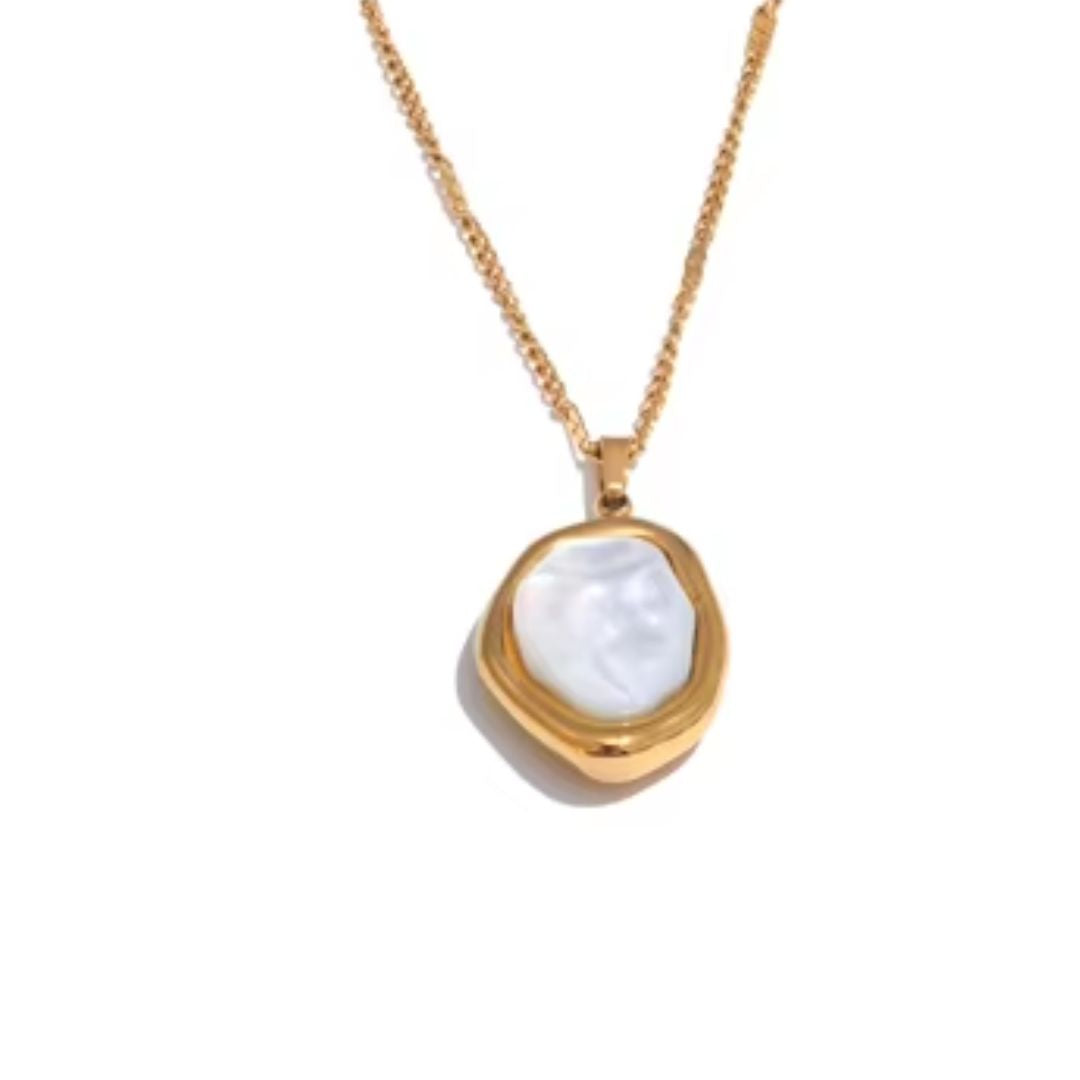 Valencia Pearl Shell Premium Necklace - 18K Gold Plated