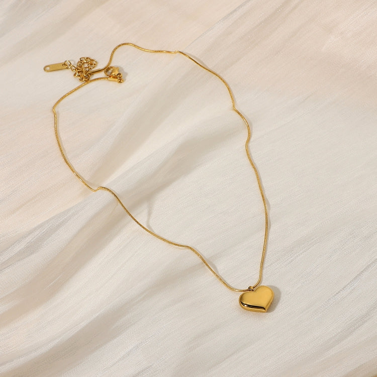 Be Still My Beating Heart Premium Necklace - 18K Gold Plated