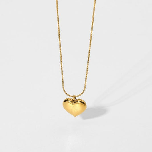 Be Still My Beating Heart Premium Necklace - 18K Gold Plated