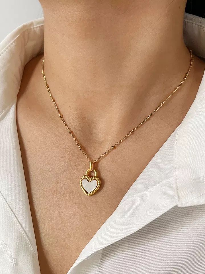 Angel Or Devil Heart Premium Necklace - 18K Gold Plated