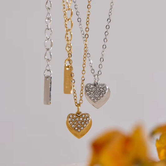 Amoria Premium Necklace - 18K Gold Plated