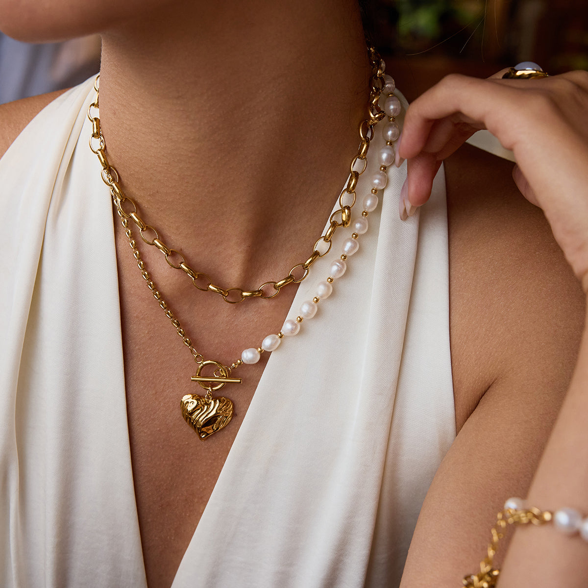 Heart Pearl Premium Necklace - 18K Gold Plated