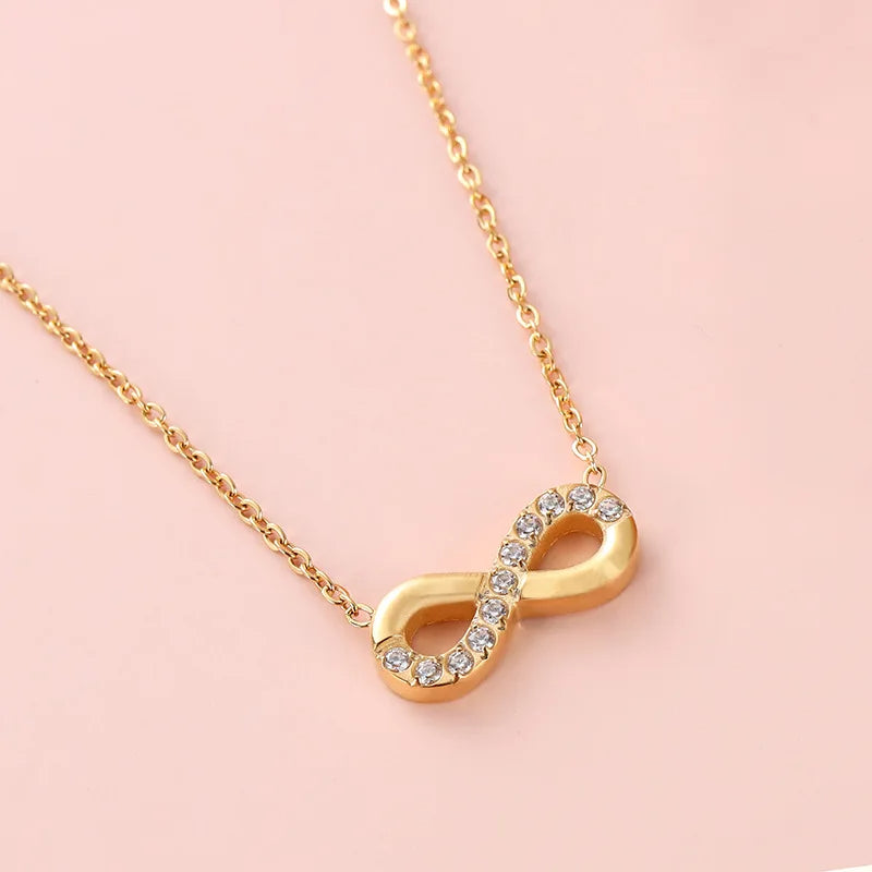 Infinite love Premium Necklace - 18K Gold Plated