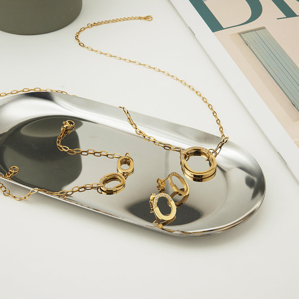Gold Oval Shimmer Designer Premium Necklace - 18K Gold Plated