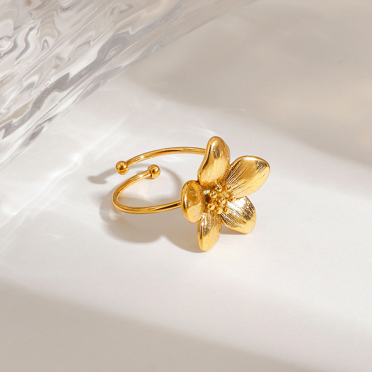 Zina Flower Premium Adjustable Ring - 18K Gold Plated