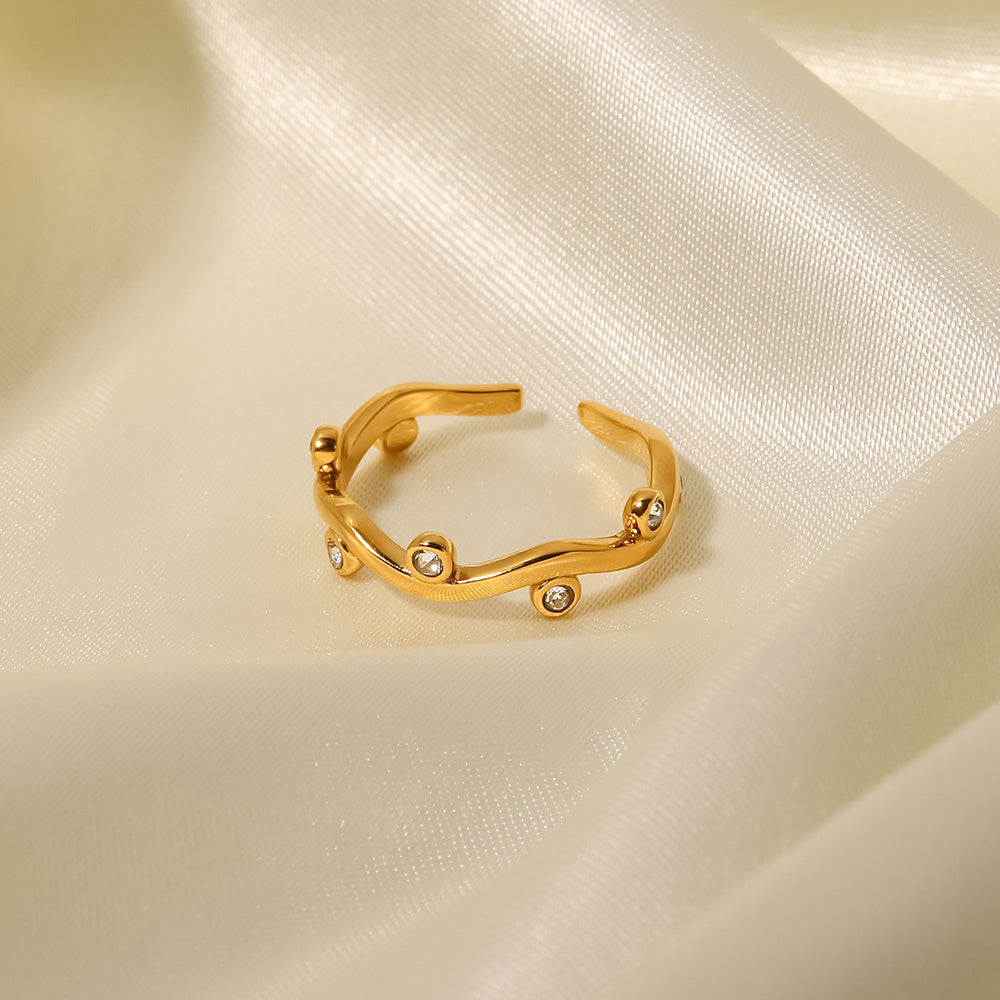 Raya Premium Adjustable Ring - 18K Gold Plated