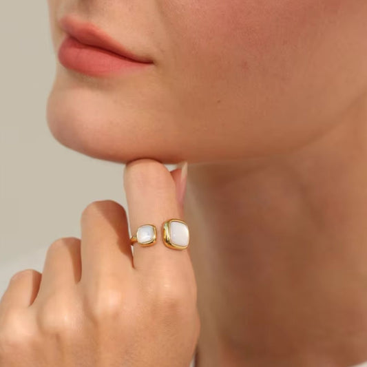 Mother of pearl Duo Premium Adjustable Ring - 18K Gold Plated