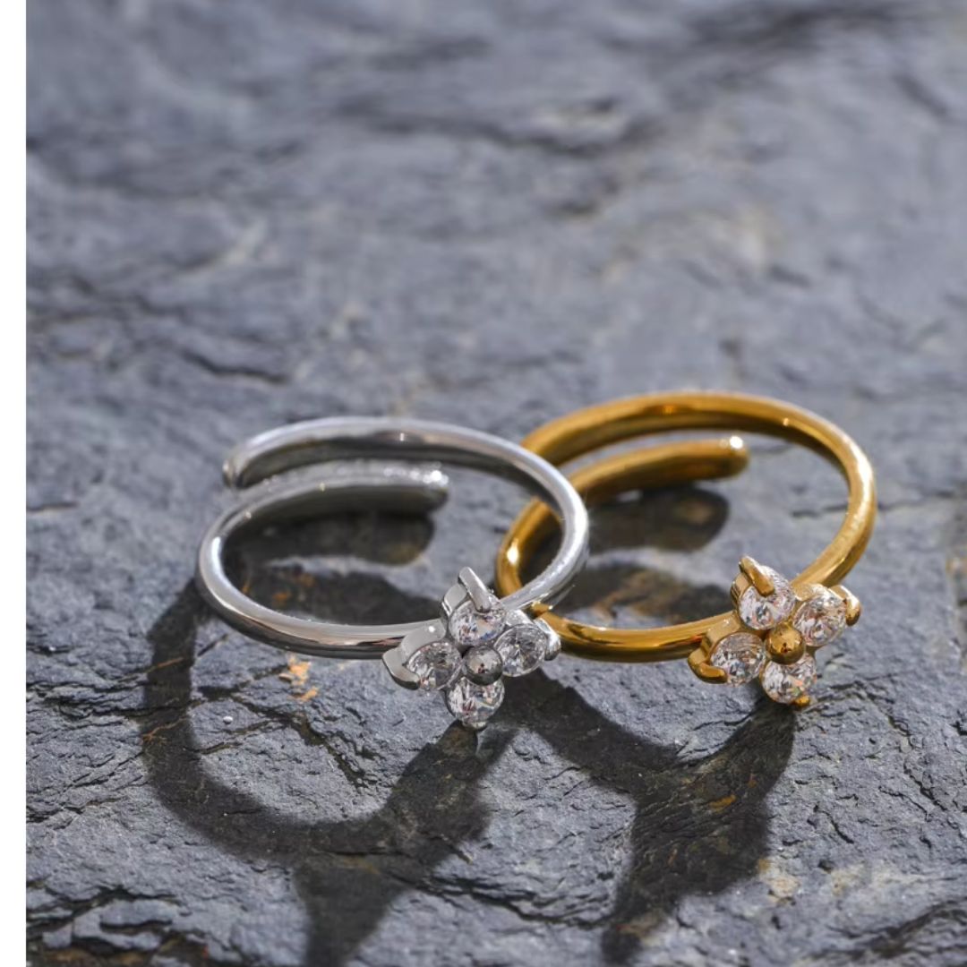 Clover Zircon Premium Adjustable Ring - 18K Gold Plated